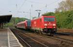 BR.185/266164/185-251-6-railion-logistics-und-430 185 251-6 (Railion Logistics) und 430 100-8 (DB Regio) in Kln-West am 3.5.2013.  