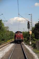 ratingen-lintorf/209429/die-efw-212-240-6-wartet-in Die EFW 212 240-6 wartet in Lintorf auf Ihren Einsatz bei Gleisbauarbeiten am 17.05.2012.