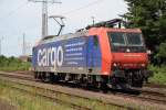 ratingen-lintorf/210613/die-482-010-6-der-sbb-cargo Die 482 010-6 der SBB Cargo mit Werbetiteln in Lintorf. Foto vom 24.07.2012